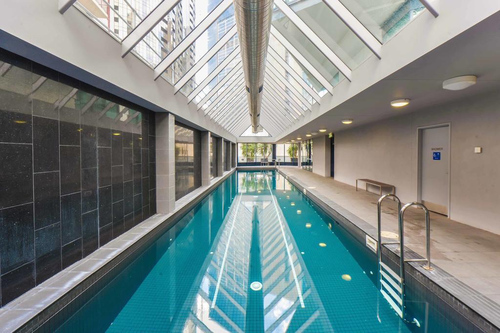 Staycentral - Cityviews On City Road Southbank Melbourne Ruang foto