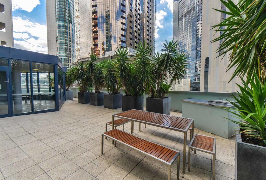 Staycentral - Cityviews On City Road Southbank Melbourne Ruang foto