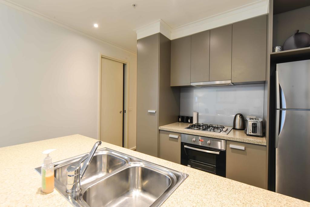Staycentral - Cityviews On City Road Southbank Melbourne Ruang foto