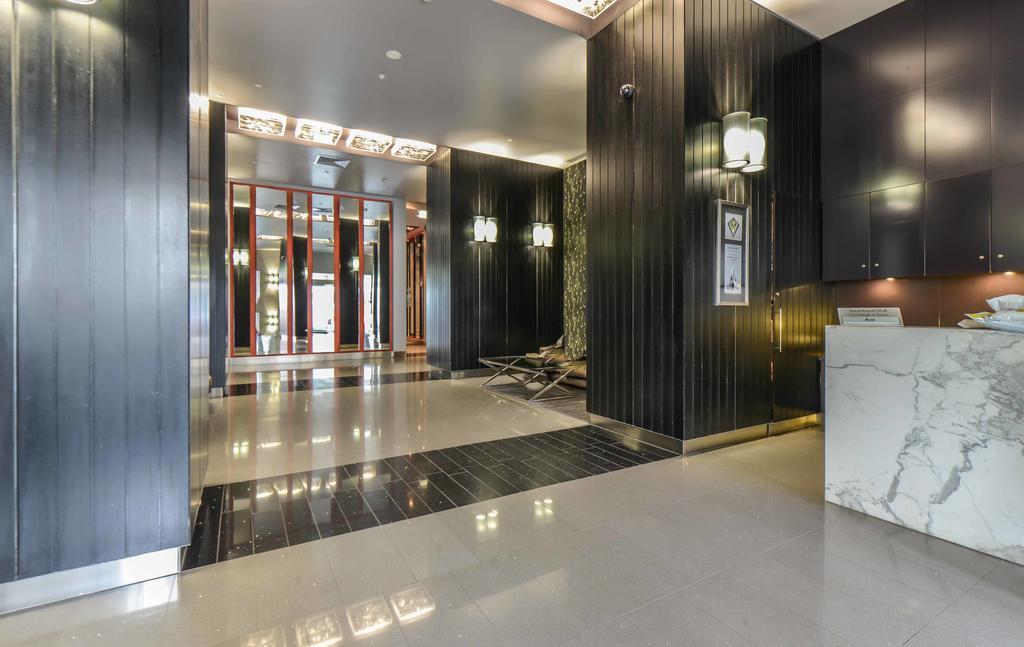 Staycentral - Cityviews On City Road Southbank Melbourne Ruang foto
